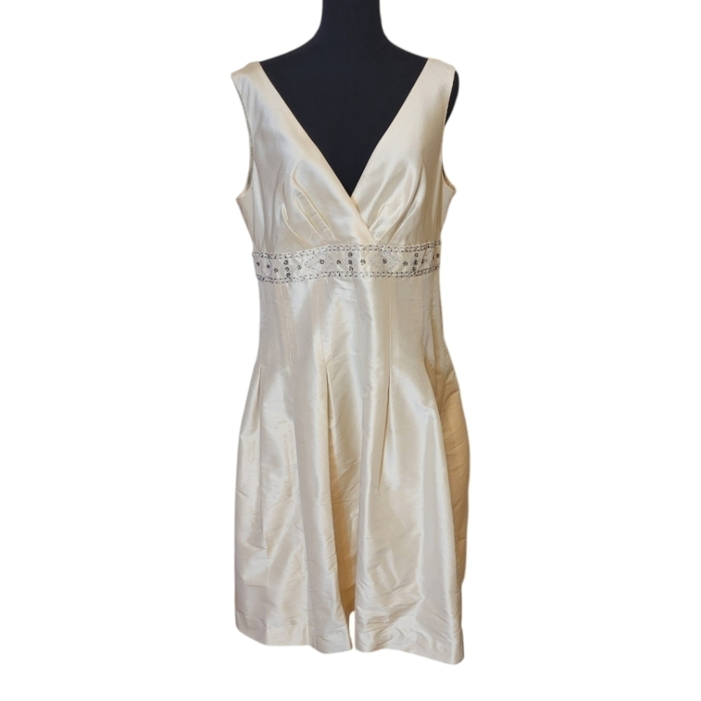Jones New York Champagne Silk Beaded Sleeveless Dress Size 14